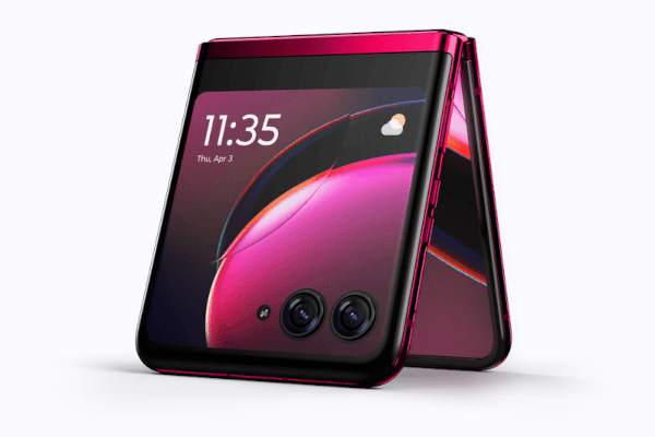 Motorola Razr 40 Ultra is eSIM Enabled
