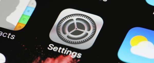 How do you set up APN on an iPhone?